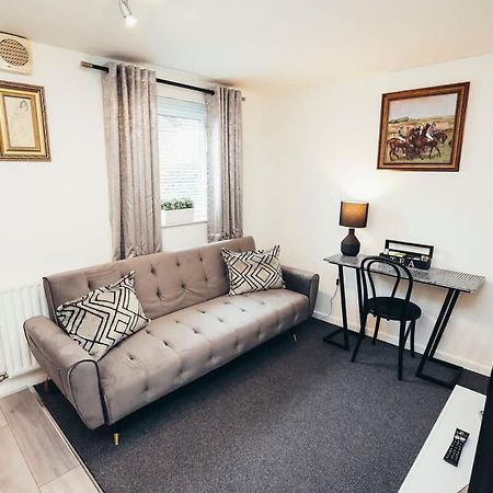 Snug 1Br Apt, Self Check In, Parking, By Derbnb Hilton  エクステリア 写真