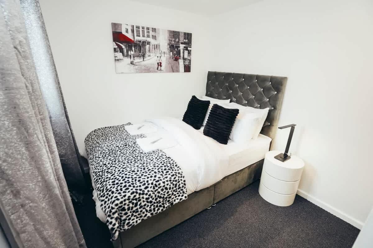 Snug 1Br Apt, Self Check In, Parking, By Derbnb Hilton  エクステリア 写真