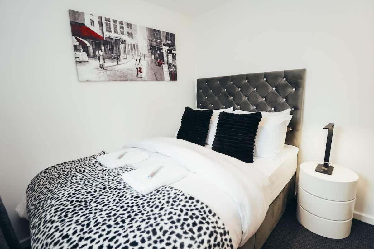 Snug 1Br Apt, Self Check In, Parking, By Derbnb Hilton  エクステリア 写真