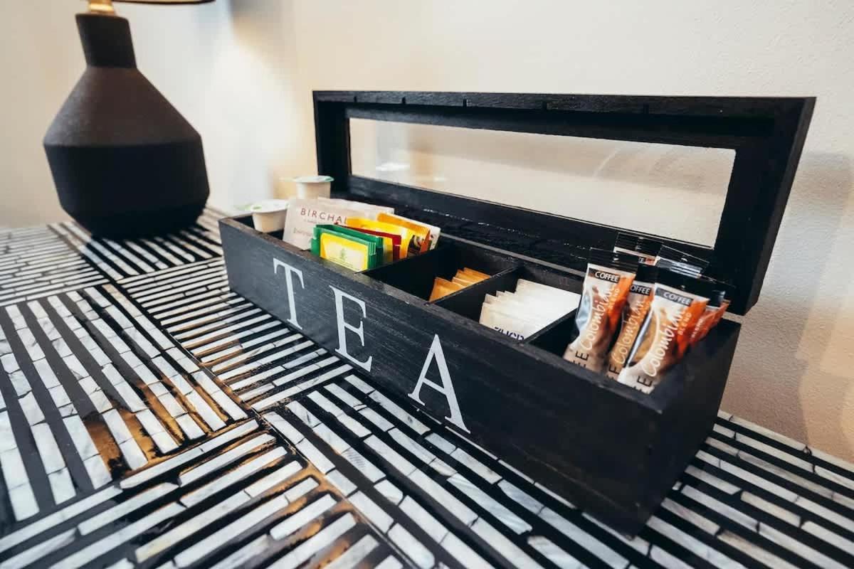 Snug 1Br Apt, Self Check In, Parking, By Derbnb Hilton  エクステリア 写真