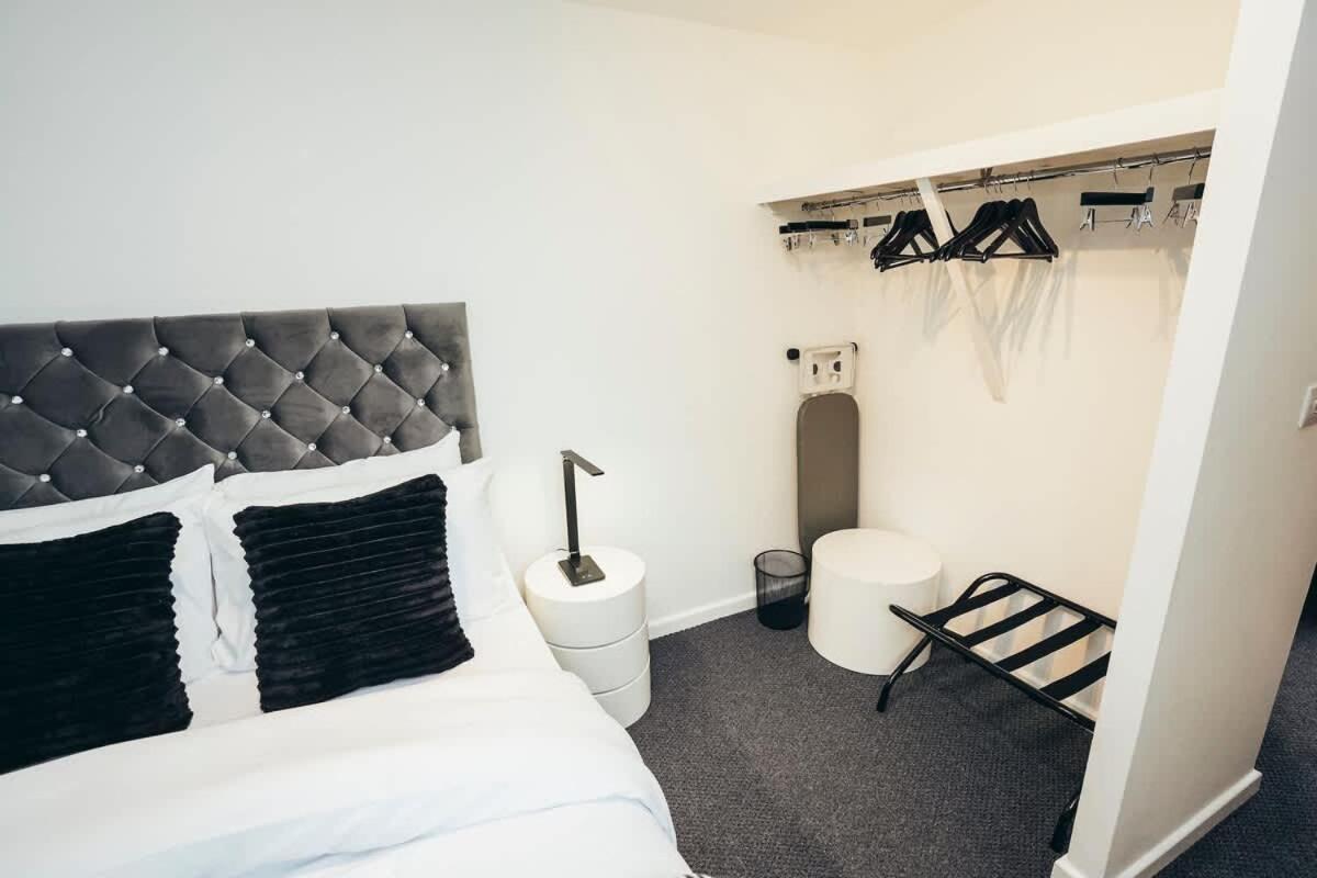 Snug 1Br Apt, Self Check In, Parking, By Derbnb Hilton  エクステリア 写真